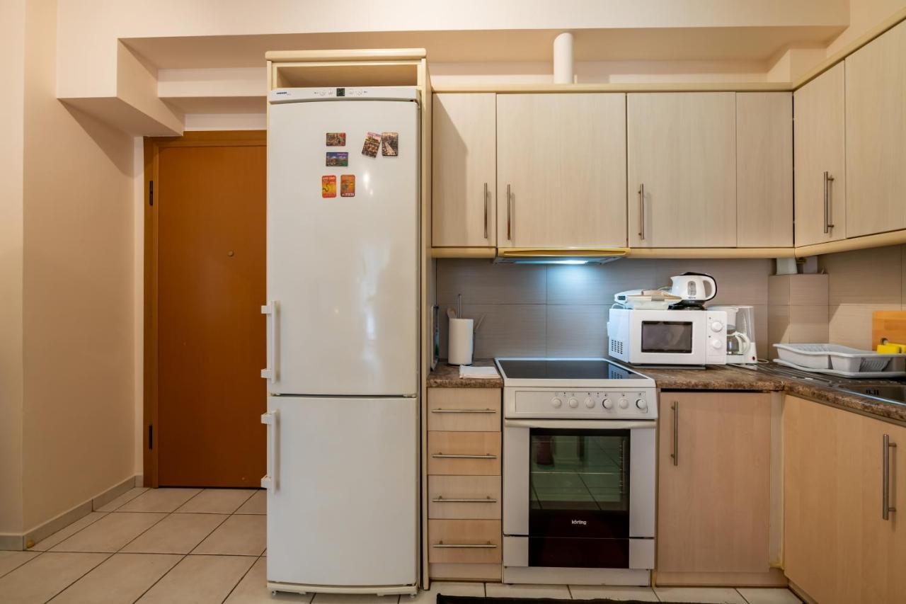 Apartamento Flat In Excellent Location With Private Parking Atenas Exterior foto