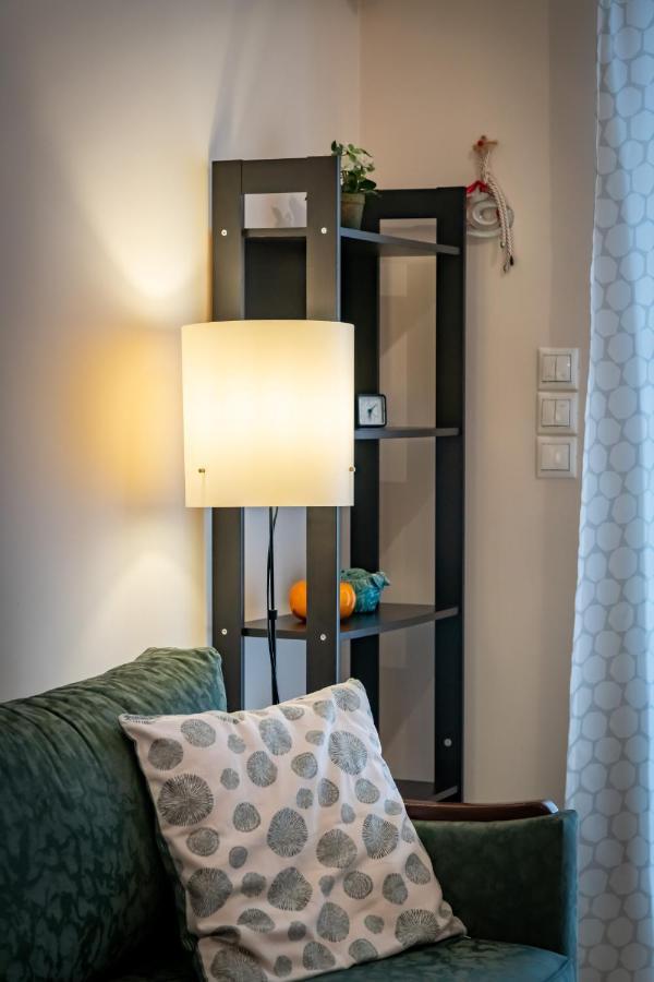 Apartamento Flat In Excellent Location With Private Parking Atenas Exterior foto